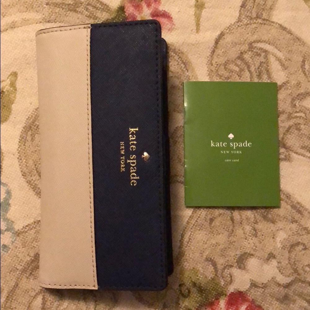 Kate spade beige and navy blue wallet